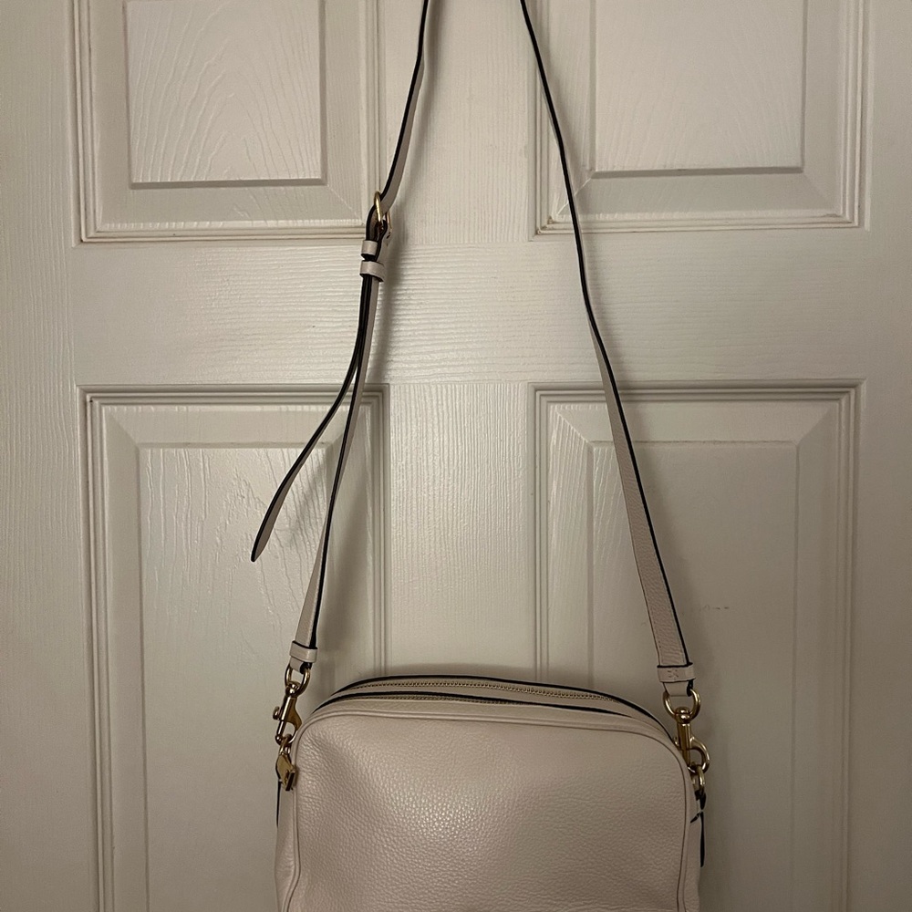 Coach Cream Leather Crossbody Bag. - Picture 13 of 14